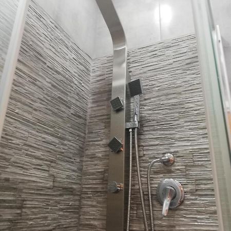 Emily House Apartment คาตาเนีย ภายนอก รูปภาพ